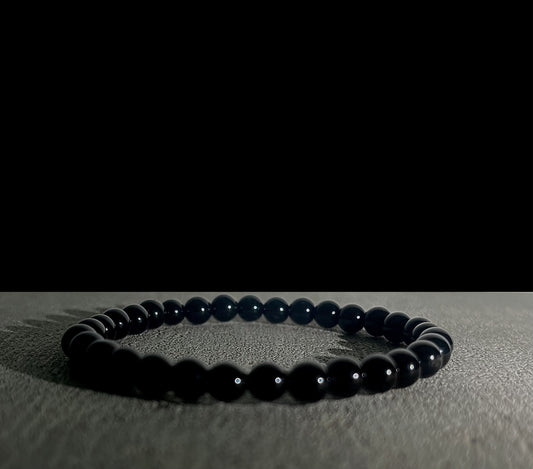 T&T Dark Slate - Quiet Strength, Loud Presence